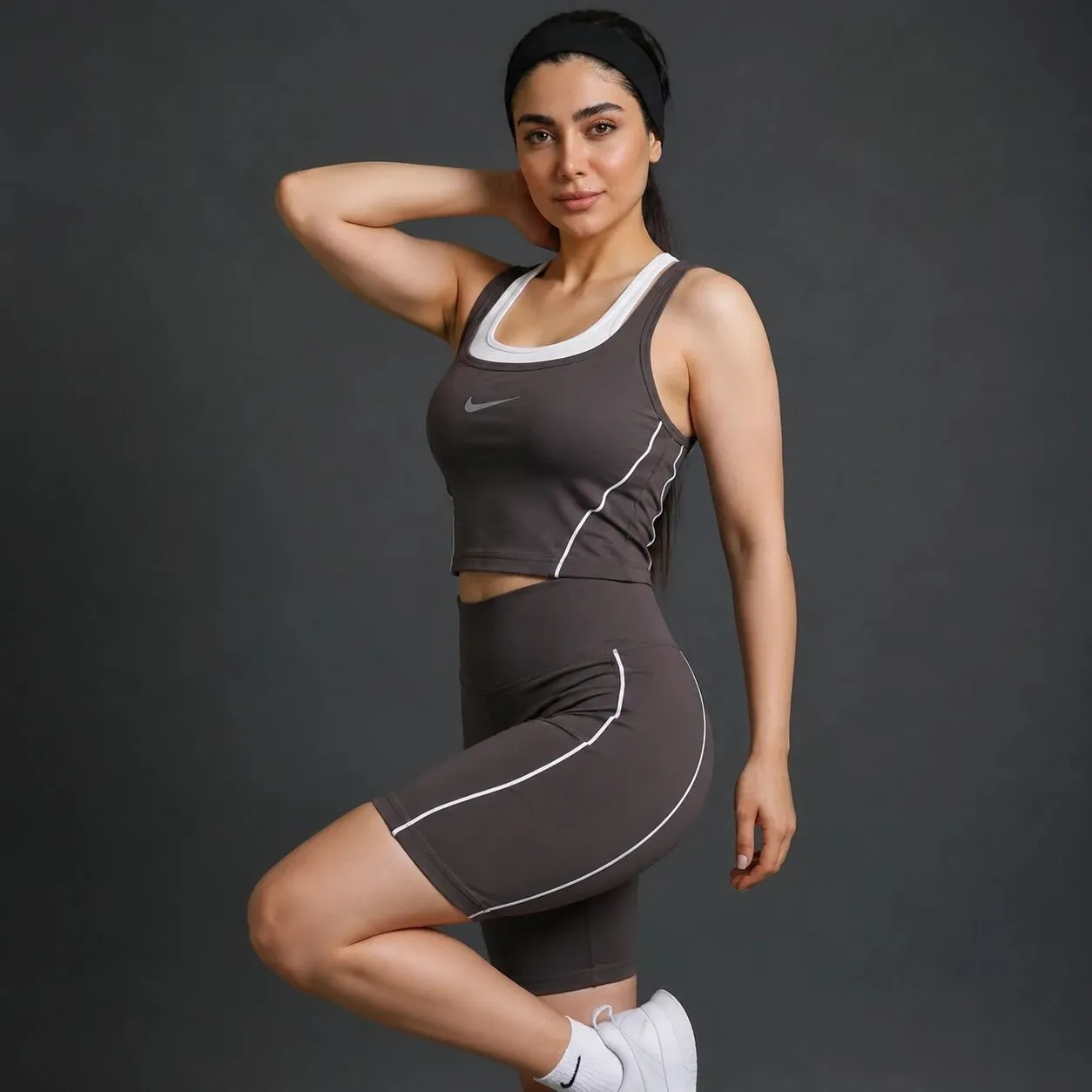 ست تاپ شلوارک زنانه NIKE